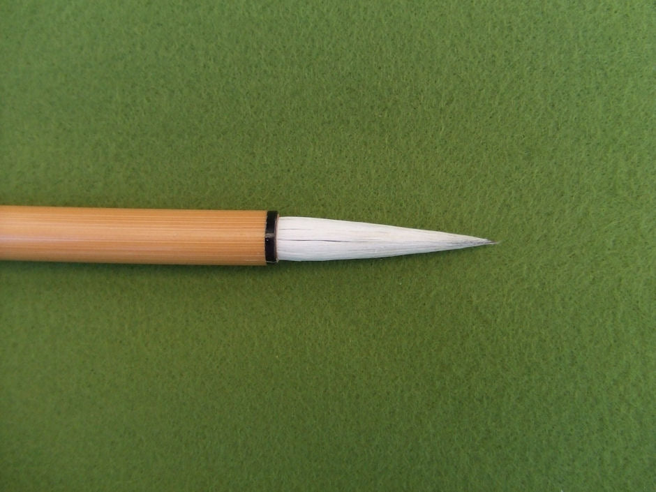 Koufu ( Wool, horse tail, medium size brush ) 中筆201 江風