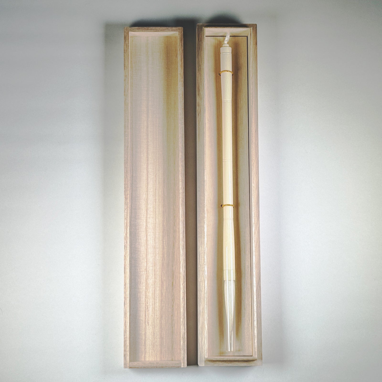 Lacto ( Wool, White horse )  ラクト , Traditional Japanese brush by Chiyomi Tanaka
