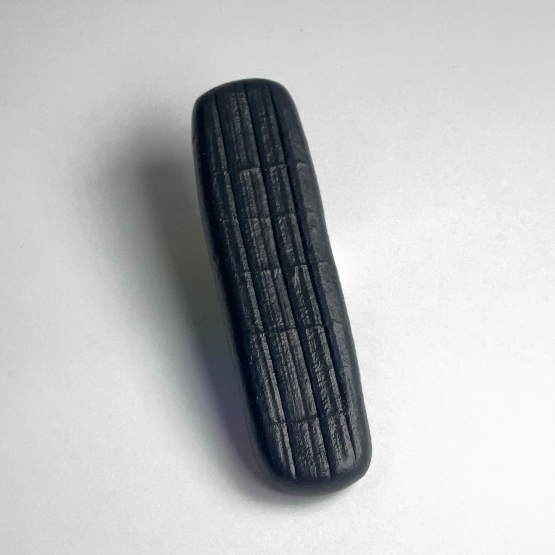 Beniiri ( Pure black Ink stick for drawing postcards 絵手紙用墨・べに入り ) ink stick by Kobaien