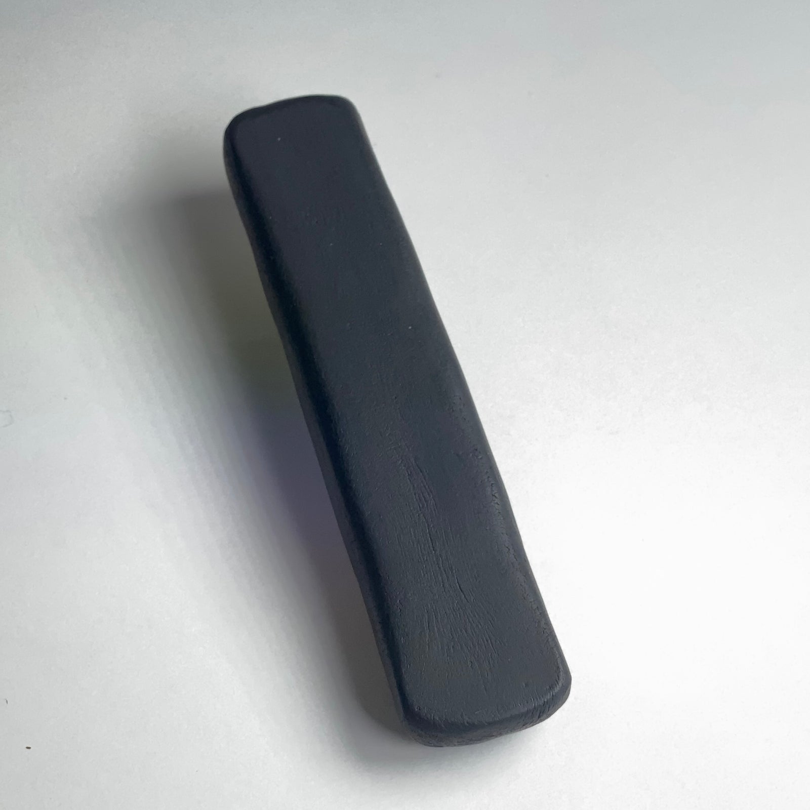 Kakou Sei boku ( Deer glue, Bluish black 鹿膠青墨 ) Kobaien ink stick