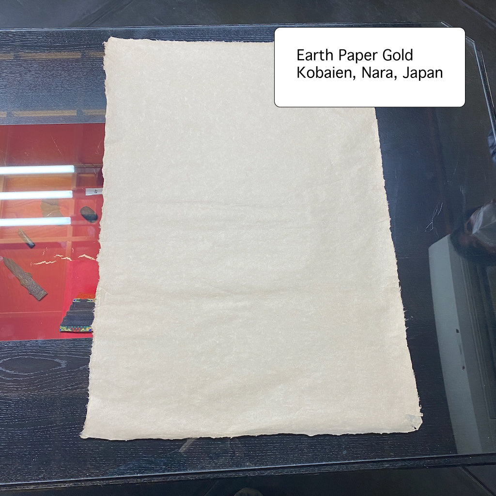Earth paper Gold / Silver ( 土紙 )-