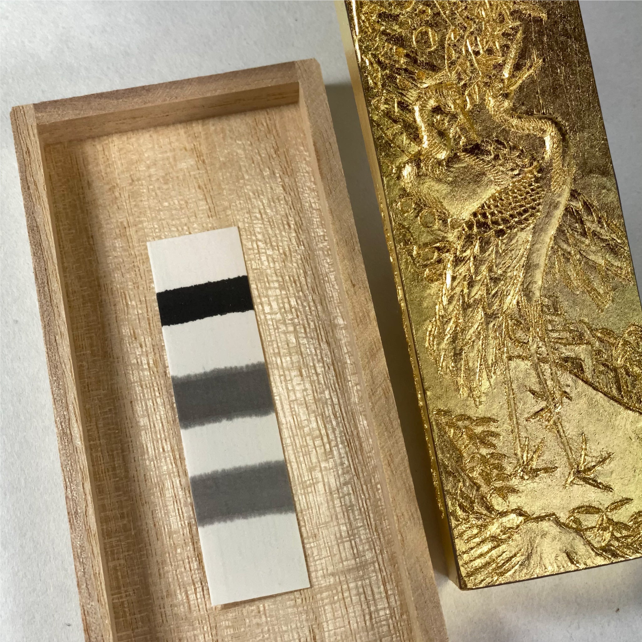 Gokujo-Kinshokaku ( 極上金松鶴 )  - Kobaien inksticks, Nara, Japan