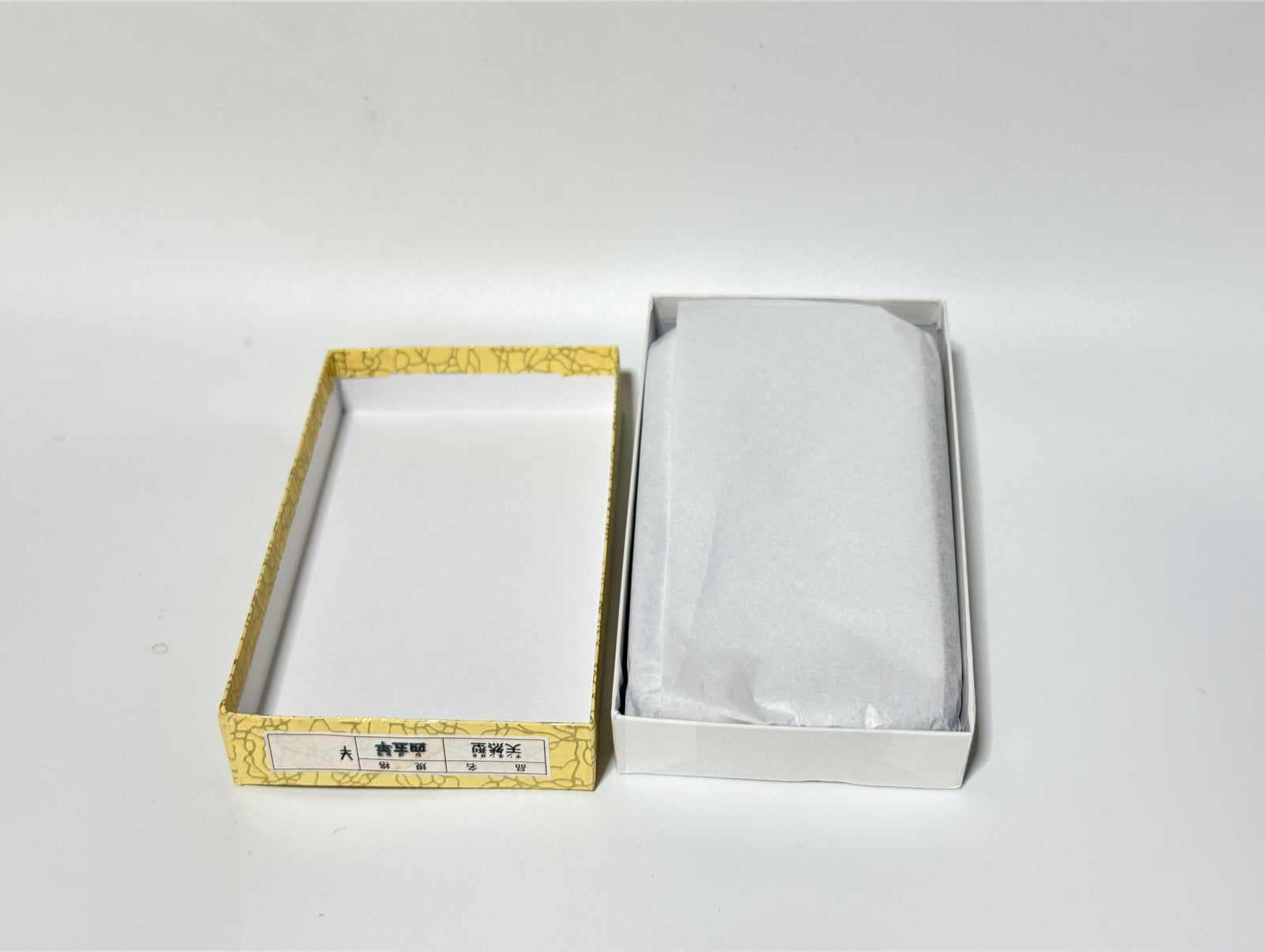 Koukyu ( High quality ) Ogutsu Honseki Inkstone ( 高級本石御硯 四五平 )